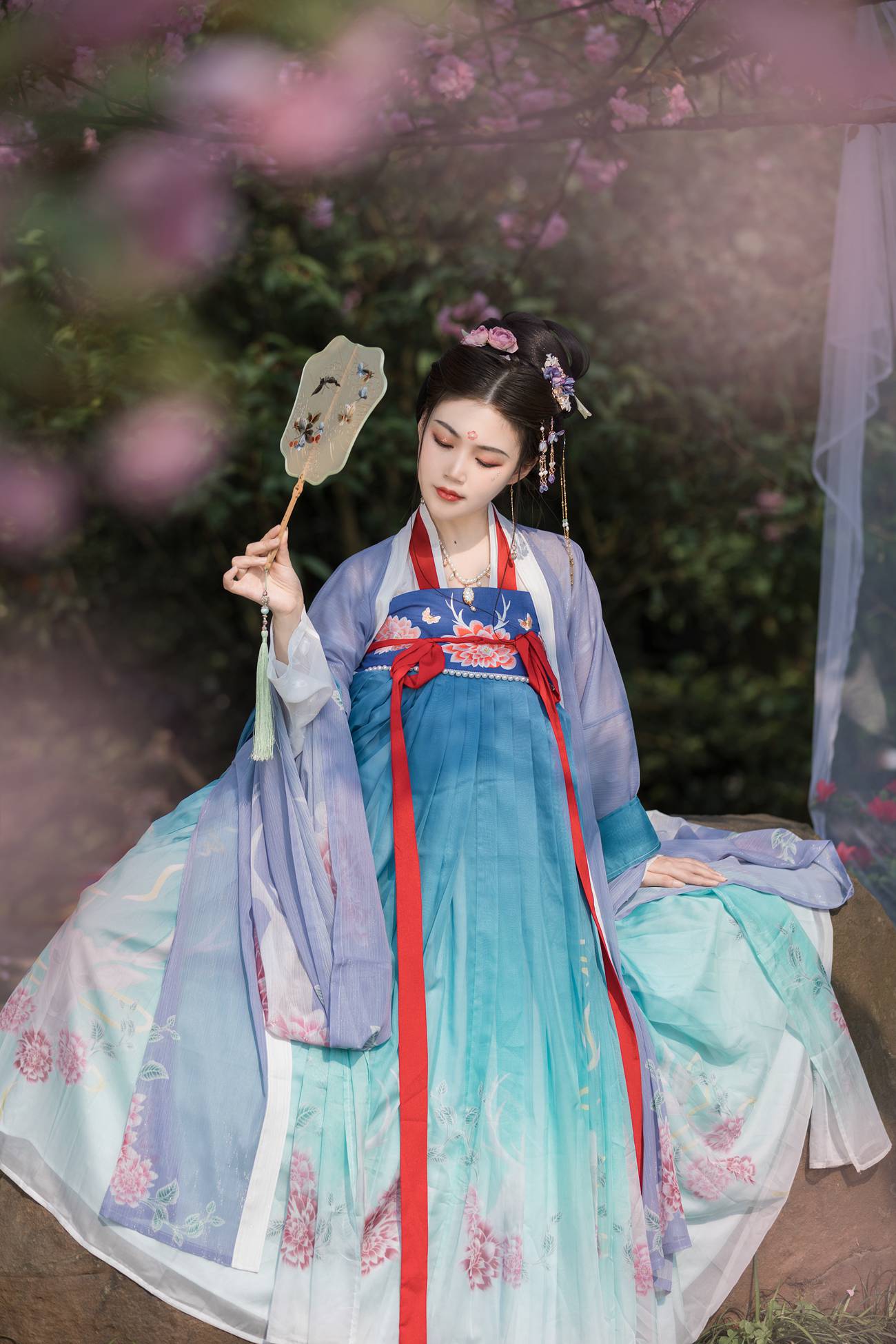 图片[13]-[YITUYU艺图语] 2021.09.04 美人如樱 青卿 [21P] – 速更版-美库