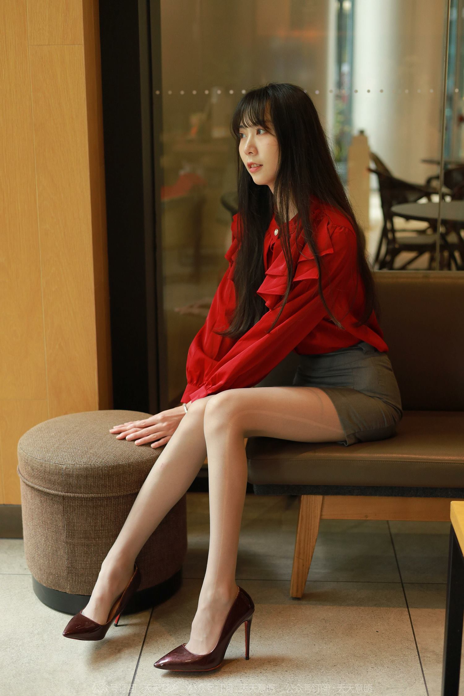 图片[38]-[IESS异思趣向] 耽丝 220402坐对面的团团 [86P] – 速更版-美库