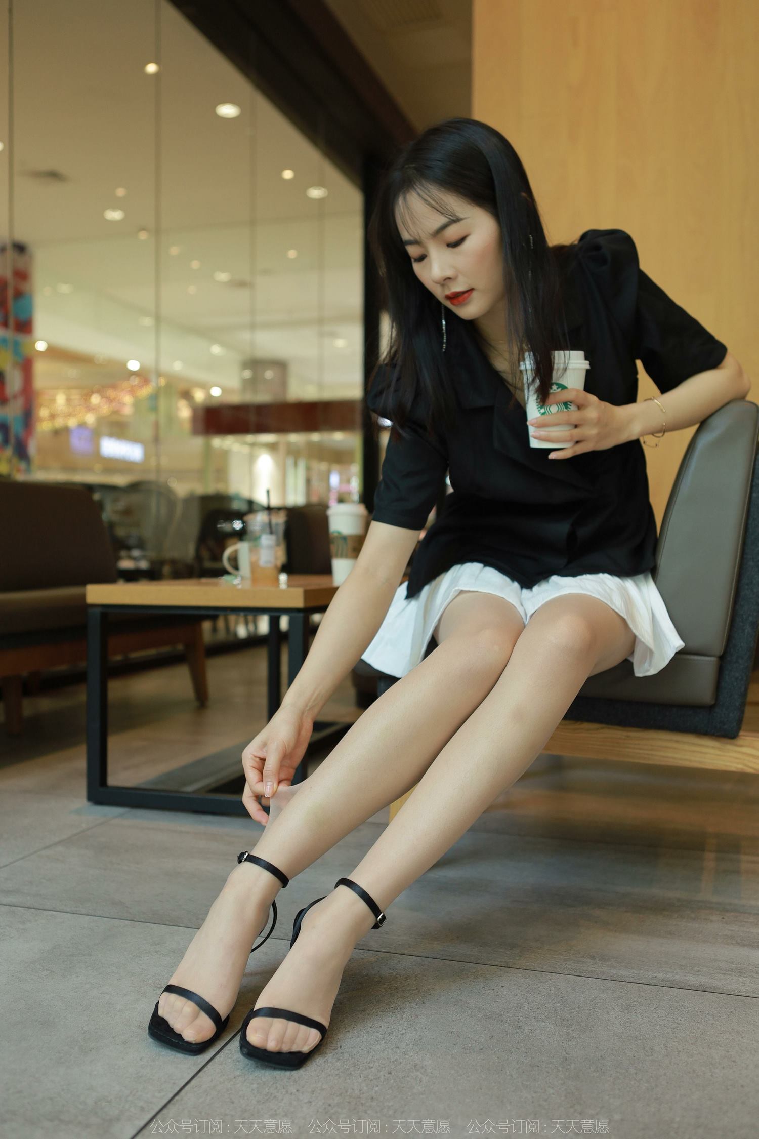 图片[58]-[IESS异思趣向] 耽丝 220403小金的黑色凉鞋 [85P] – 速更版-美库