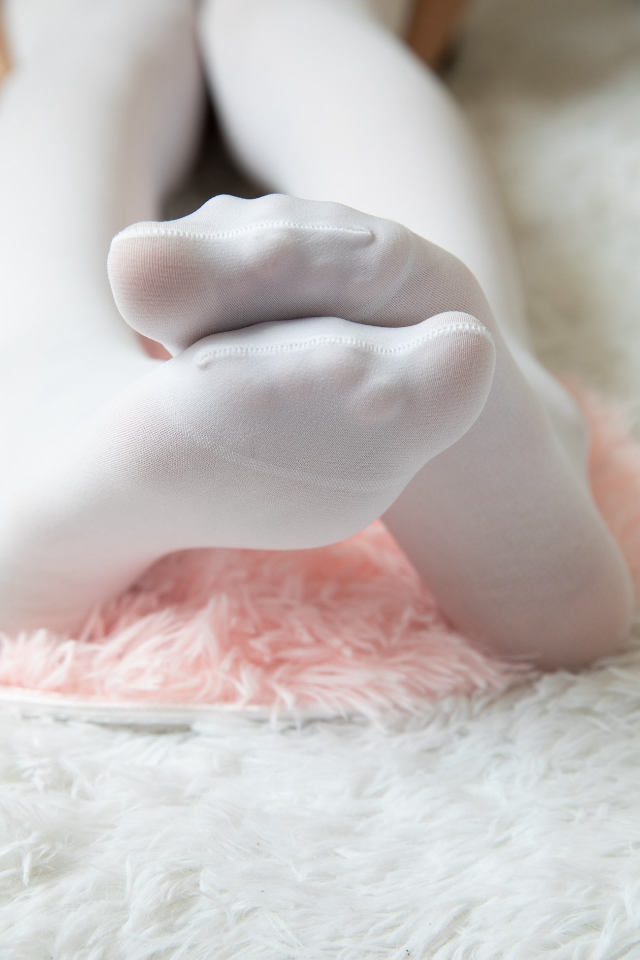 图片[102]-物恋传媒 NO.534 小飞-紫色太阳雨[150P] – 速更版-美库