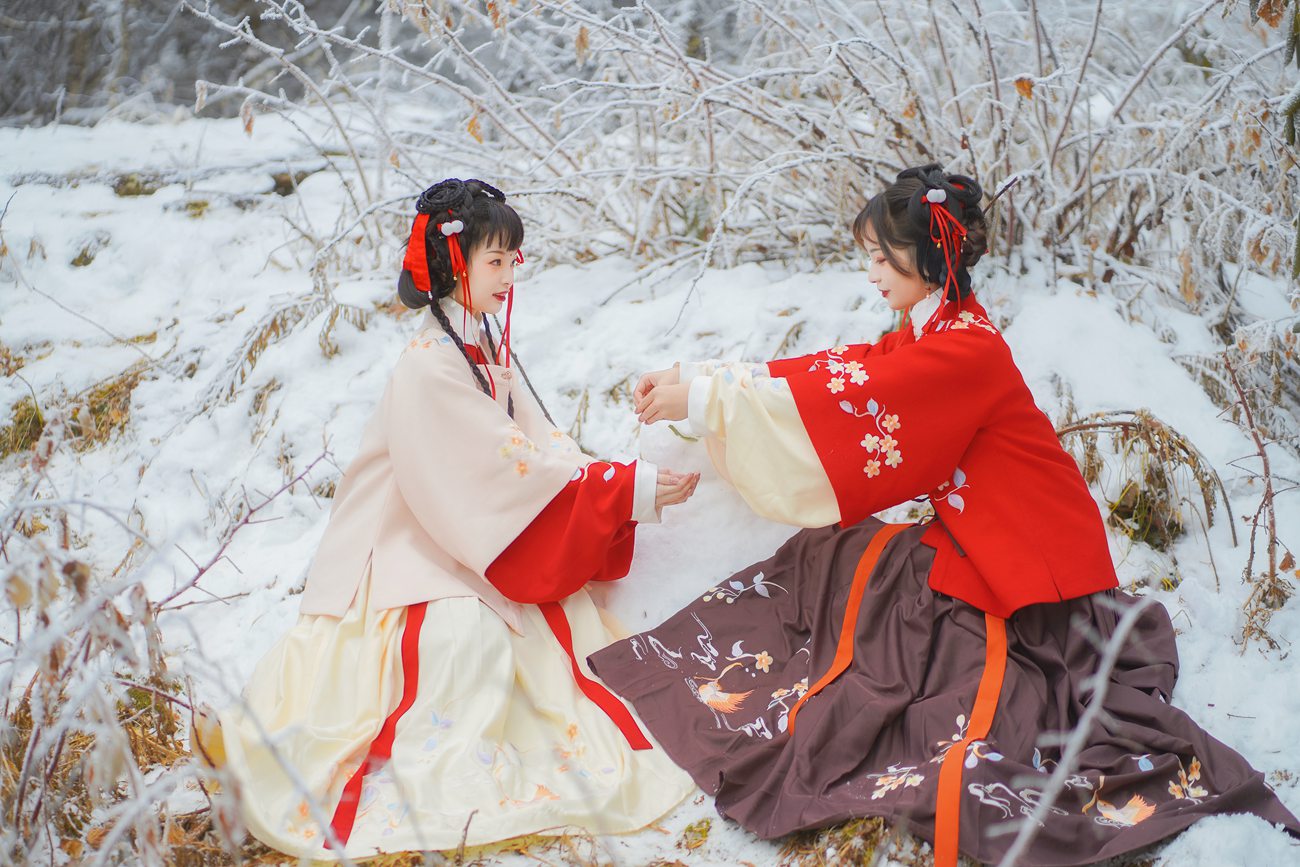 图片[13]-[YITUYU艺图语] 2021.09.04 雪中少女 赵瑞洁_ez [22P] – 速更版-美库