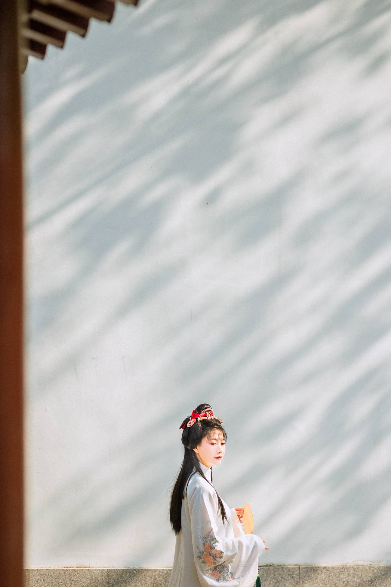 图片[24]-[YITUYU艺图语] 2021.09.04 绿意 兔小白 [26P] – 速更版-美库