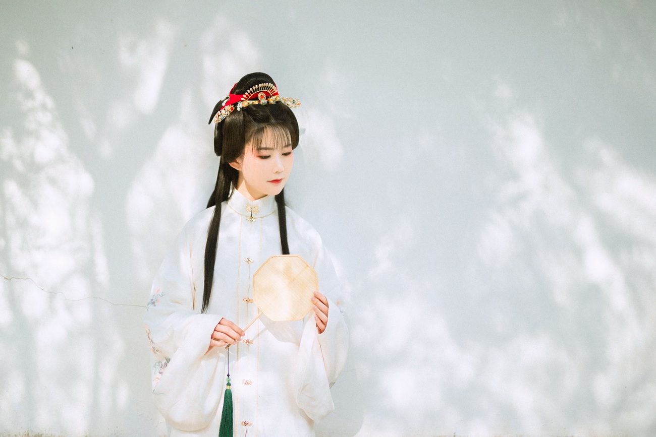 图片[27]-[YITUYU艺图语] 2021.09.04 绿意 兔小白 [26P] – 速更版-美库