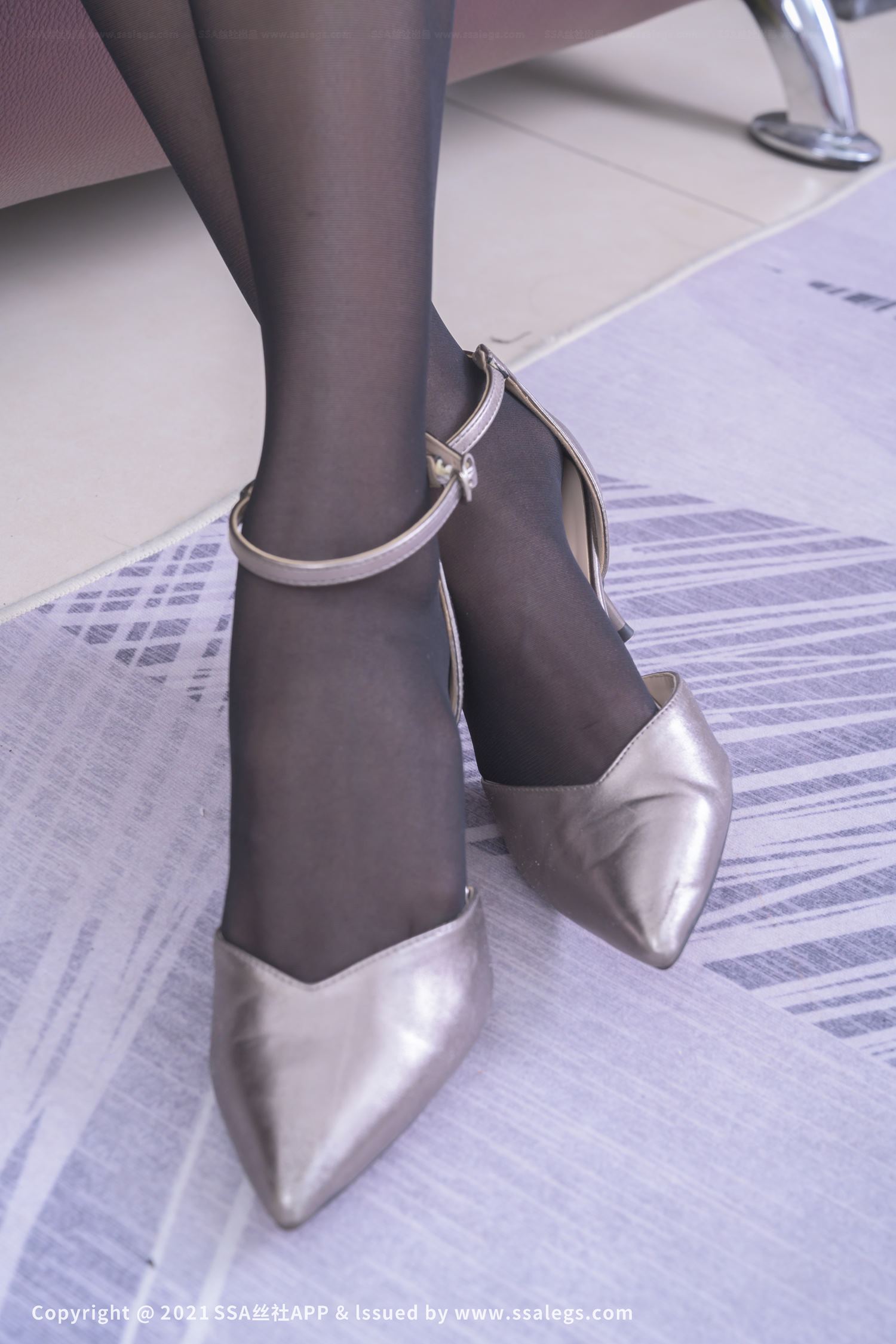 图片[15]-[SSA丝社]超清写真 NO.680 腿模妙妙的黑色丝袜美女（上）[122P] – 速更版-美库