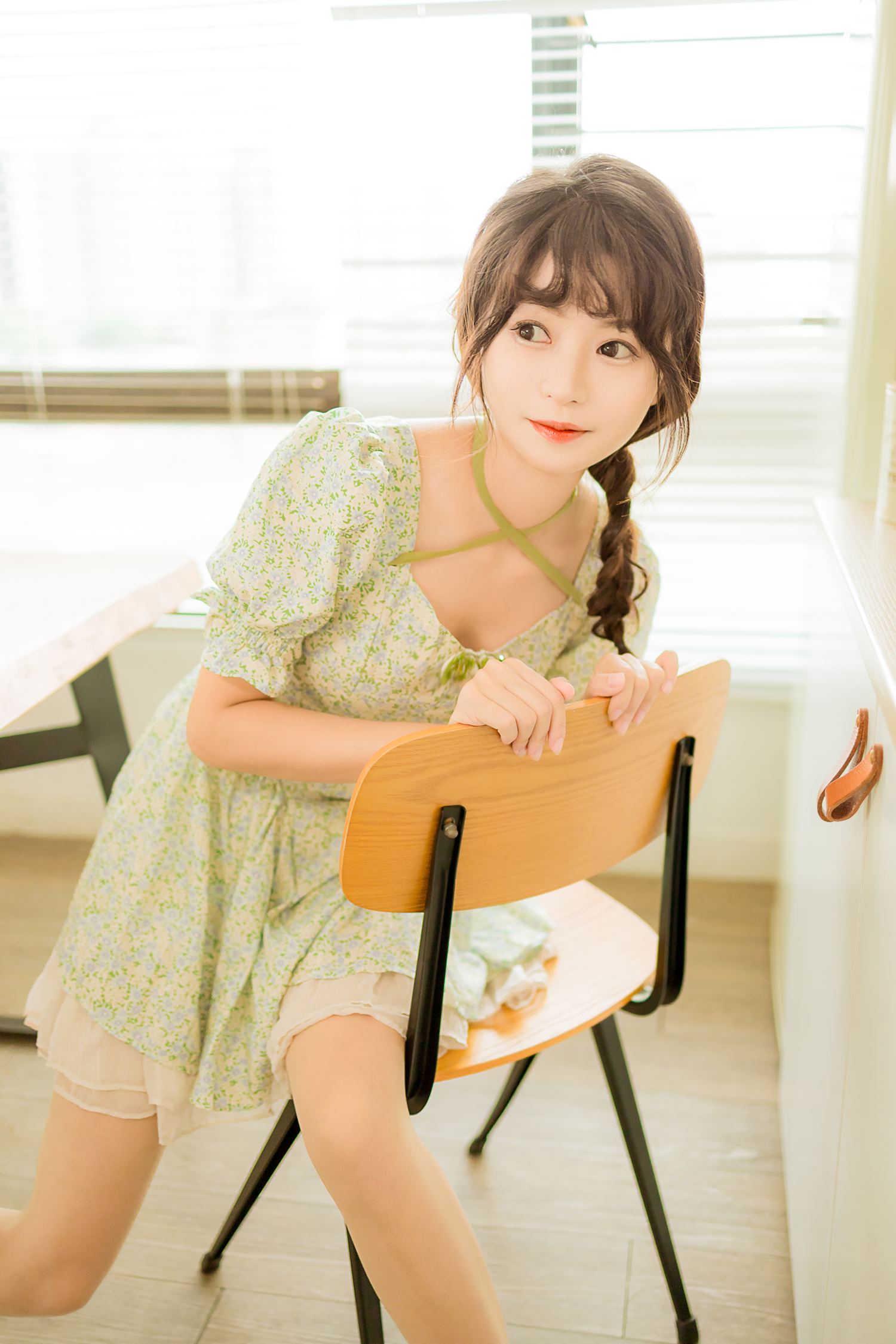 图片[26]-[YALAYI雅拉伊]2022.08.15 NO.964 花之香 小亭[45+1P] – 速更版-美库