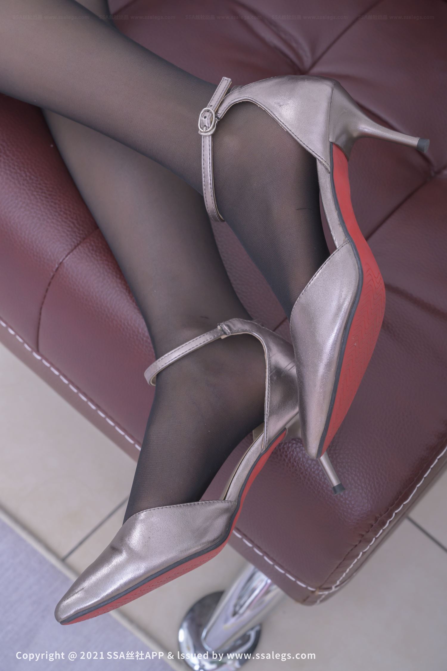 图片[54]-[SSA丝社]超清写真 NO.680 腿模妙妙的黑色丝袜美女（上）[122P] – 速更版-美库