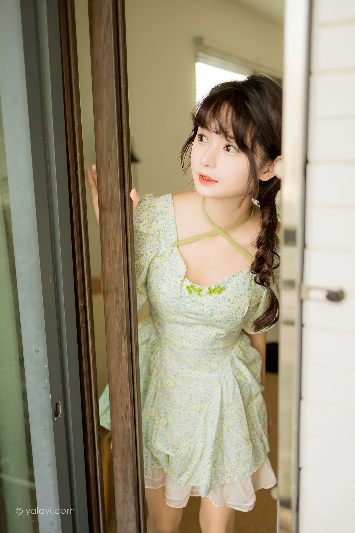 图片[29]-[YALAYI雅拉伊]2022.08.15 NO.964 花之香 小亭[45+1P] – 速更版-美库