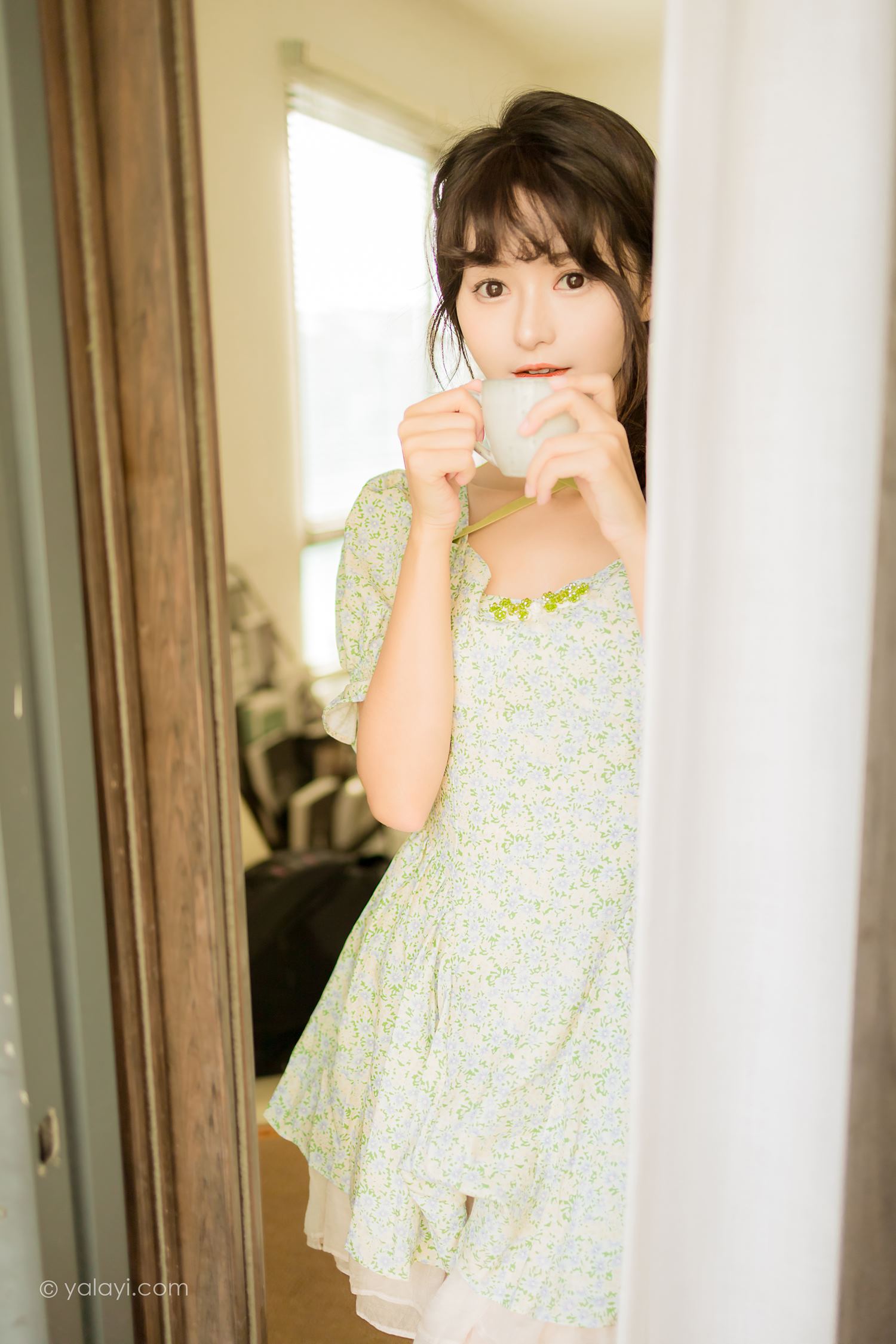 图片[31]-[YALAYI雅拉伊]2022.08.15 NO.964 花之香 小亭[45+1P] – 速更版-美库