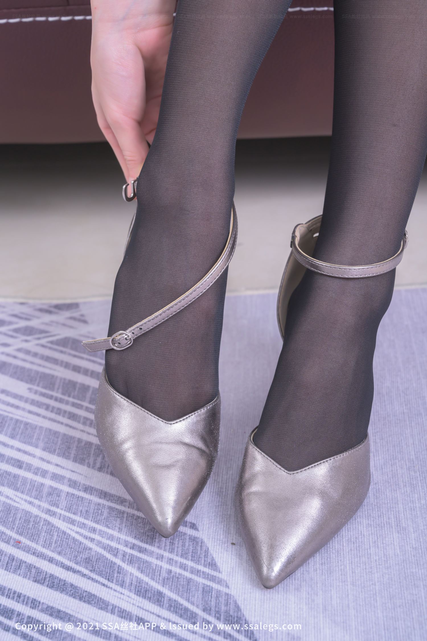 图片[108]-[SSA丝社]超清写真 NO.680 腿模妙妙的黑色丝袜美女（上）[122P] – 速更版-美库