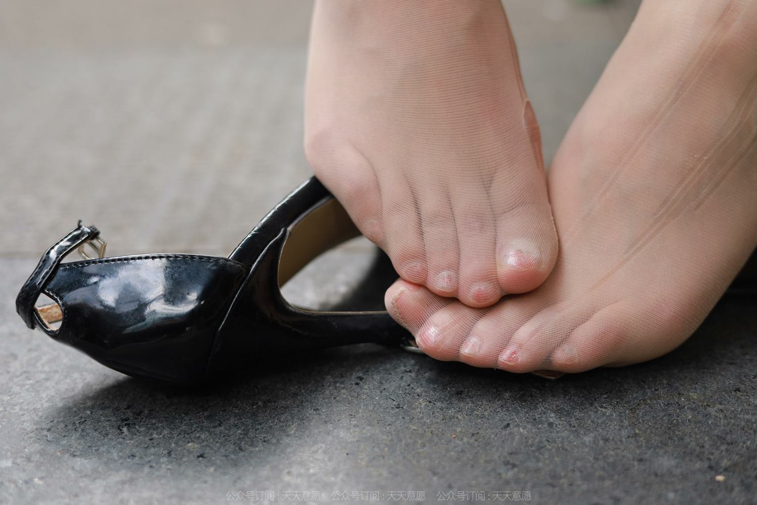 图片[41]-[IESS异思趣向] 耽丝 220405秋秋的蓝色沟壑 [83P] – 速更版-美库