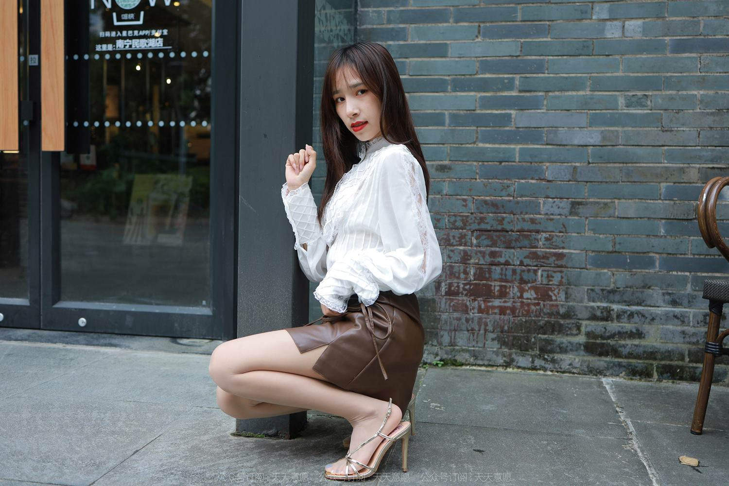 图片[40]-[IESS异思趣向] 耽丝 220406美子的金色凉鞋 [84P] – 速更版-美库