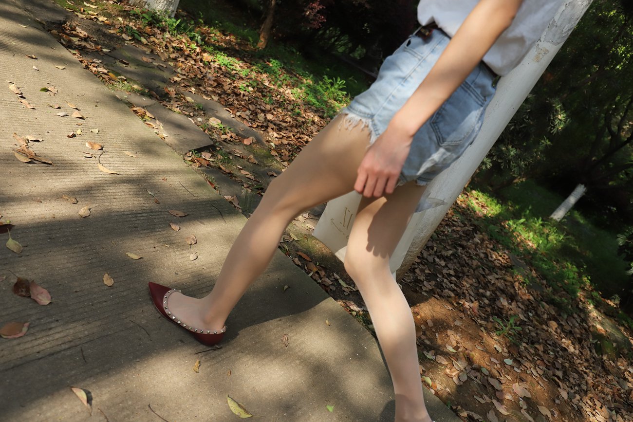 图片[93]-大西瓜爱牙膏-2019 5月活动 模特3（三） 肉丝室外 [120P] – 速更版-美库