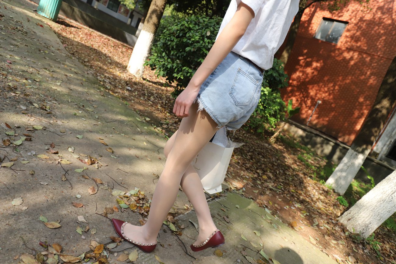 图片[101]-大西瓜爱牙膏-2019 5月活动 模特3（三） 肉丝室外 [120P] – 速更版-美库