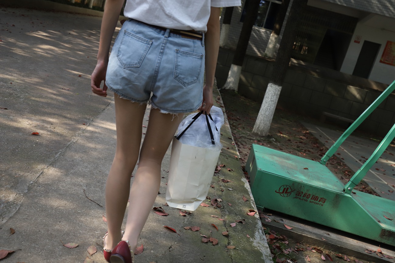 图片[111]-大西瓜爱牙膏-2019 5月活动 模特3（三） 肉丝室外 [120P] – 速更版-美库