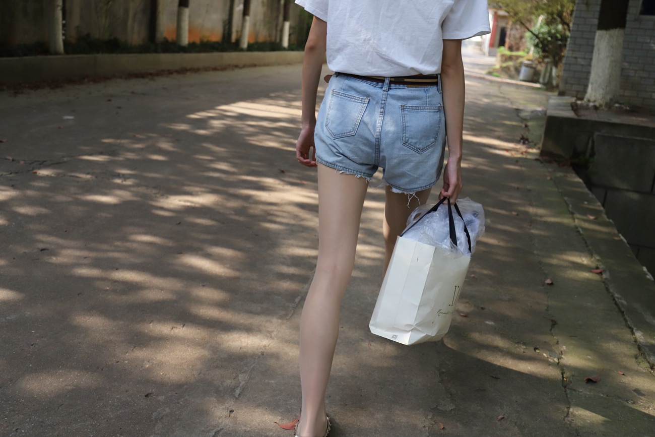 图片[115]-大西瓜爱牙膏-2019 5月活动 模特3（三） 肉丝室外 [120P] – 速更版-美库