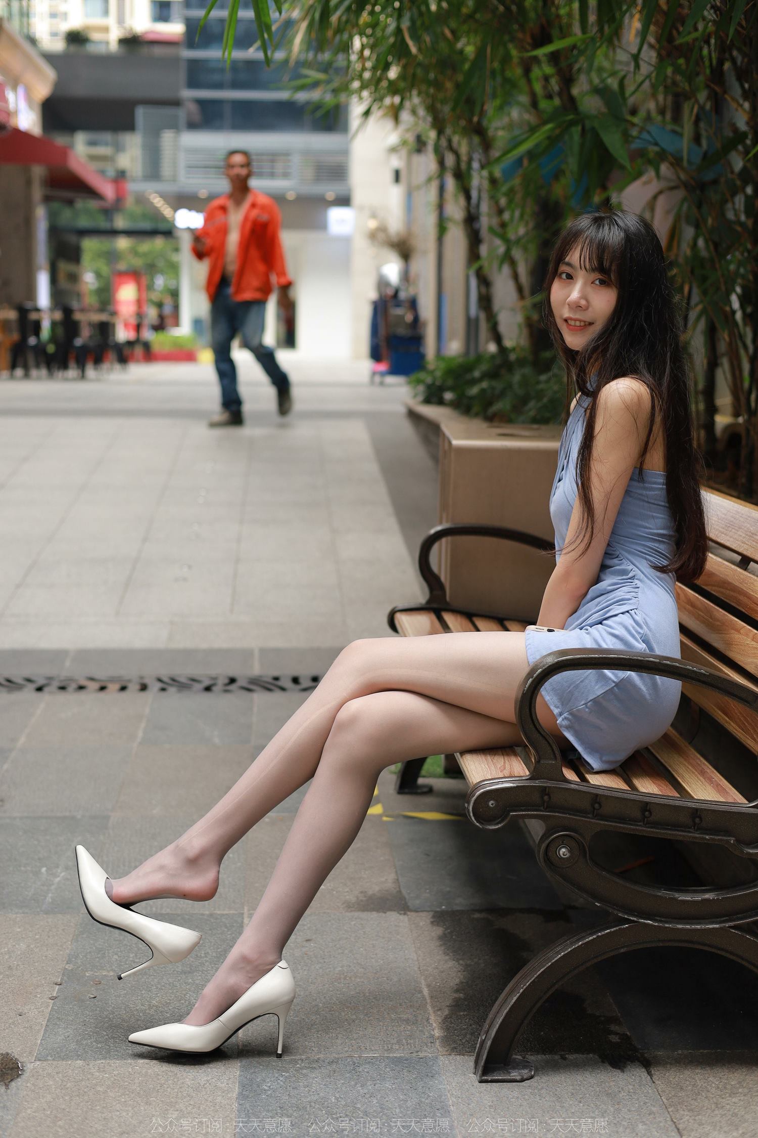 图片[16]-[IESS异思趣向] 耽丝 220409团团的蓝裙灰丝 [86P] – 速更版-美库