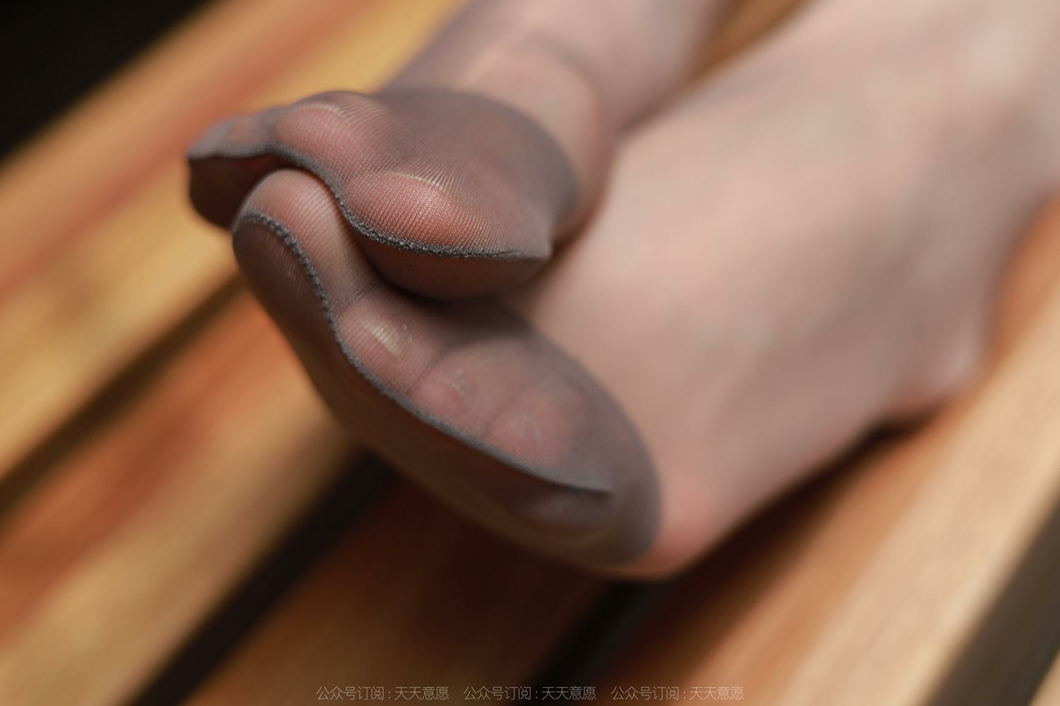 图片[42]-[IESS异思趣向] 耽丝 220409团团的蓝裙灰丝 [86P] – 速更版-美库