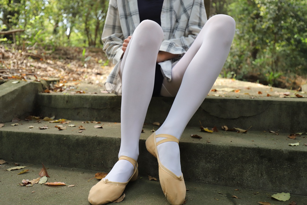 图片[100]-大西瓜爱牙膏-2019 5月活动 模特3（三） 舞蹈白(1)[141P] – 速更版-美库