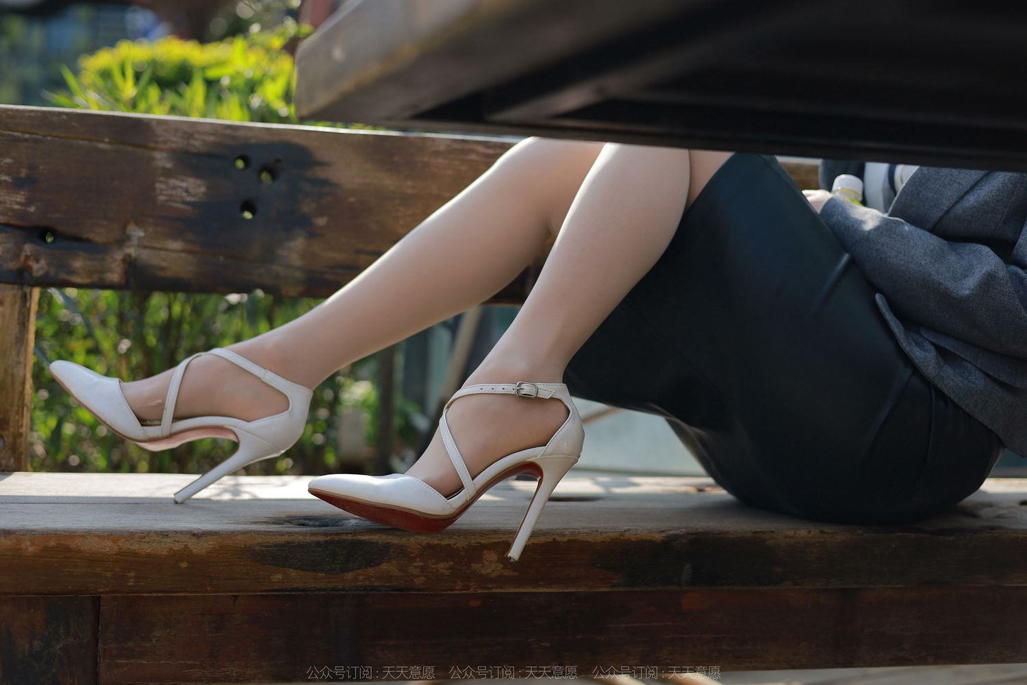 图片[34]-[IESS异思趣向] 2022.04.22 丝享家1067：婉萍《转角遇见她》[80P] – 速更版-美库