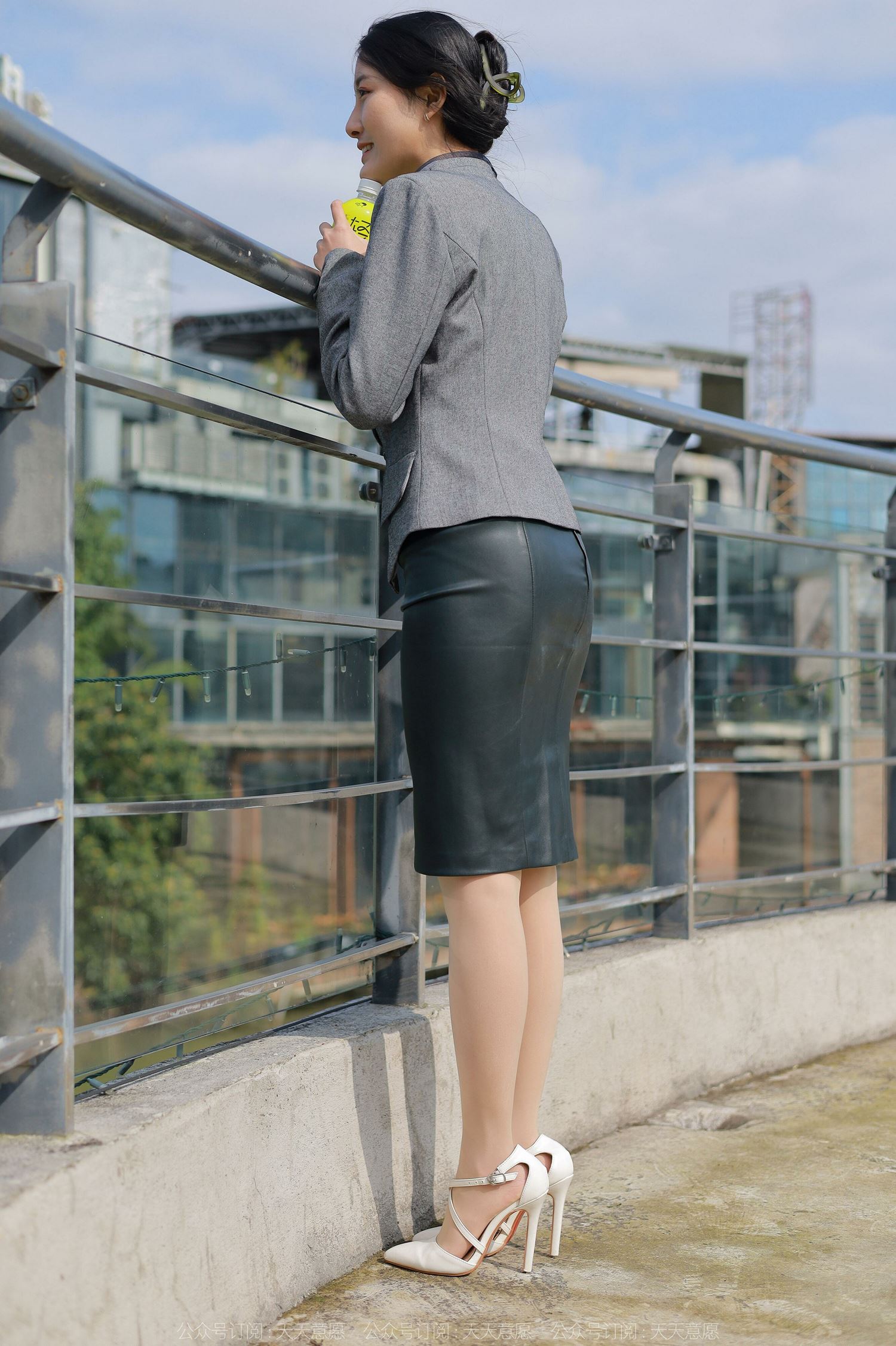 图片[50]-[IESS异思趣向] 2022.04.22 丝享家1067：婉萍《转角遇见她》[80P] – 速更版-美库