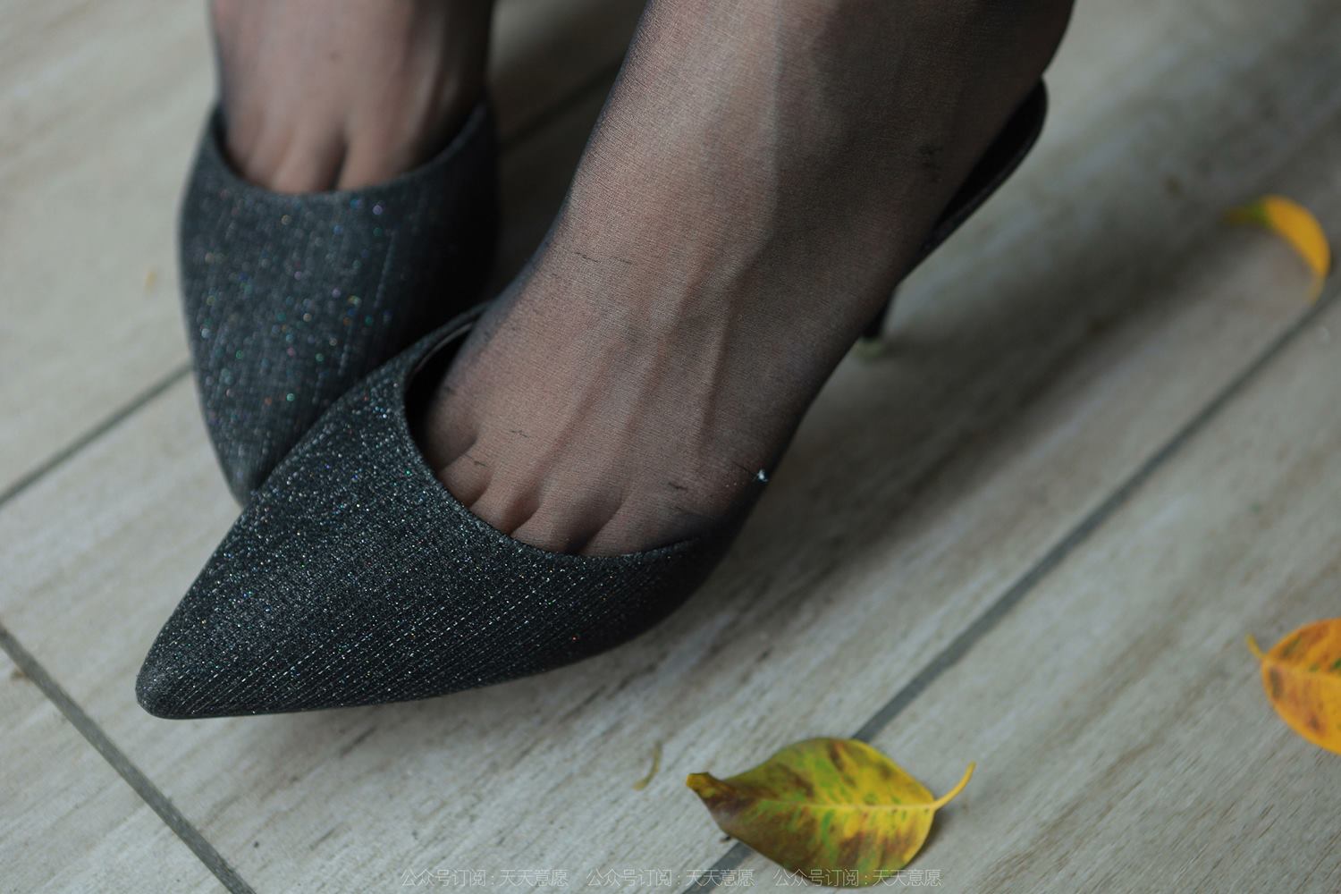 图片[41]-[IESS异思趣向] 耽丝 220413小宝的嘿丝黑衬衣 [81P] – 速更版-美库