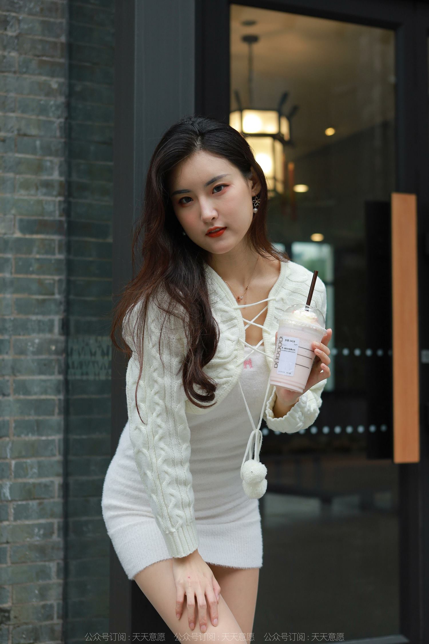 图片[26]-[IESS异思趣向] 耽丝 220419小宝的白色包臀裙 [87P] – 速更版-美库