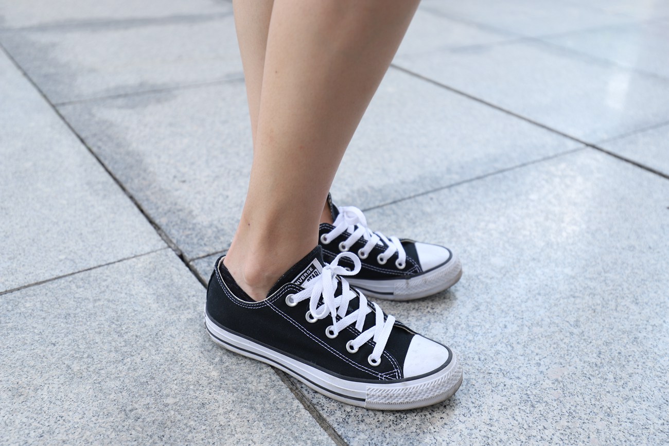 图片[15]-大西瓜爱牙膏-2019 6x活动 模特2（二） 船袜裸足(1)[75P] – 速更版-美库