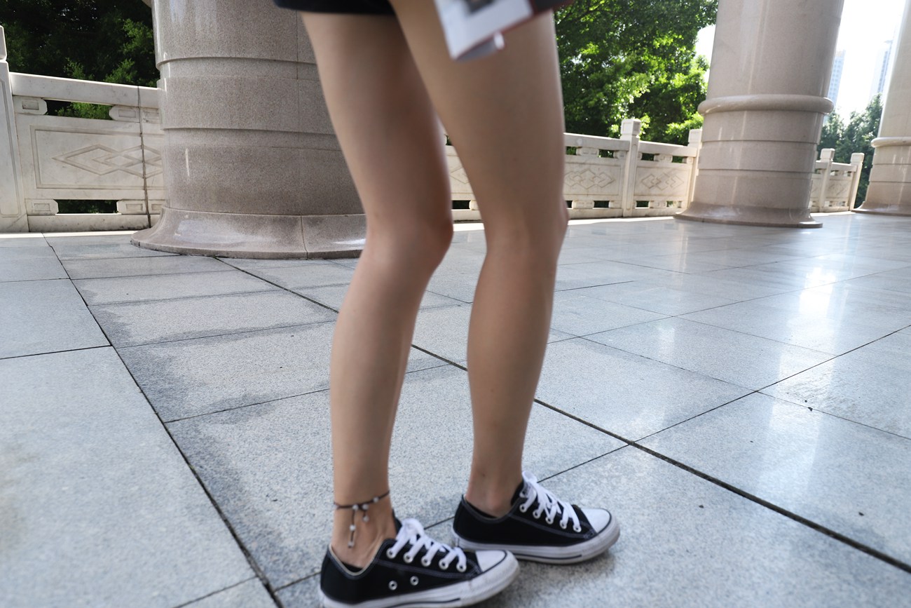 图片[17]-大西瓜爱牙膏-2019 6x活动 模特2（二） 船袜裸足(1)[75P] – 速更版-美库