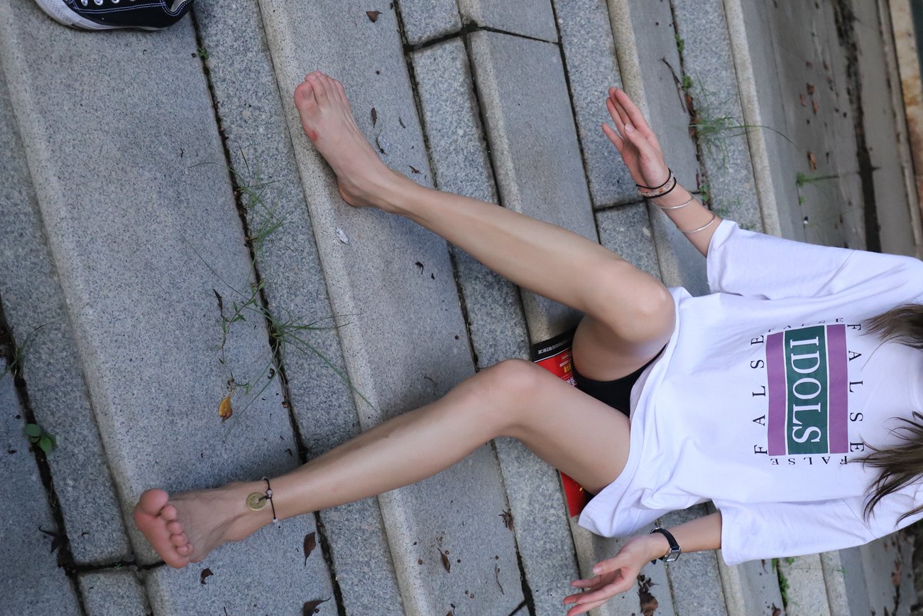 图片[23]-大西瓜爱牙膏-2019 6x活动 模特2（二） 船袜裸足(3)[78P] – 速更版-美库