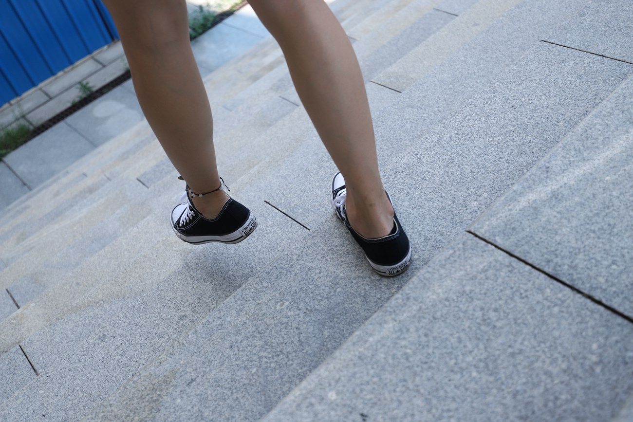 图片[57]-大西瓜爱牙膏-2019 6x活动 模特2（二） 船袜裸足(1)[75P] – 速更版-美库