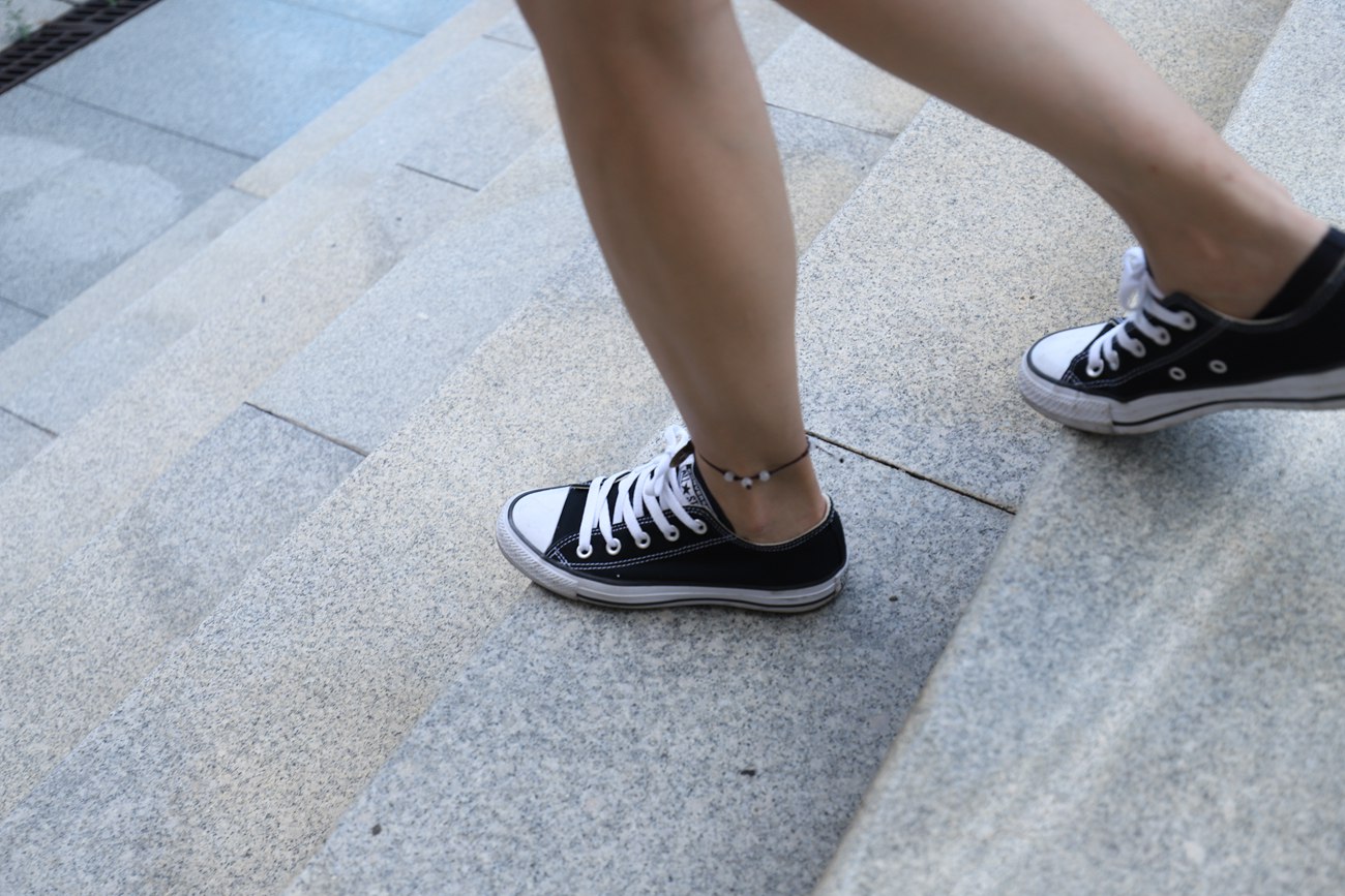 图片[63]-大西瓜爱牙膏-2019 6x活动 模特2（二） 船袜裸足(1)[75P] – 速更版-美库