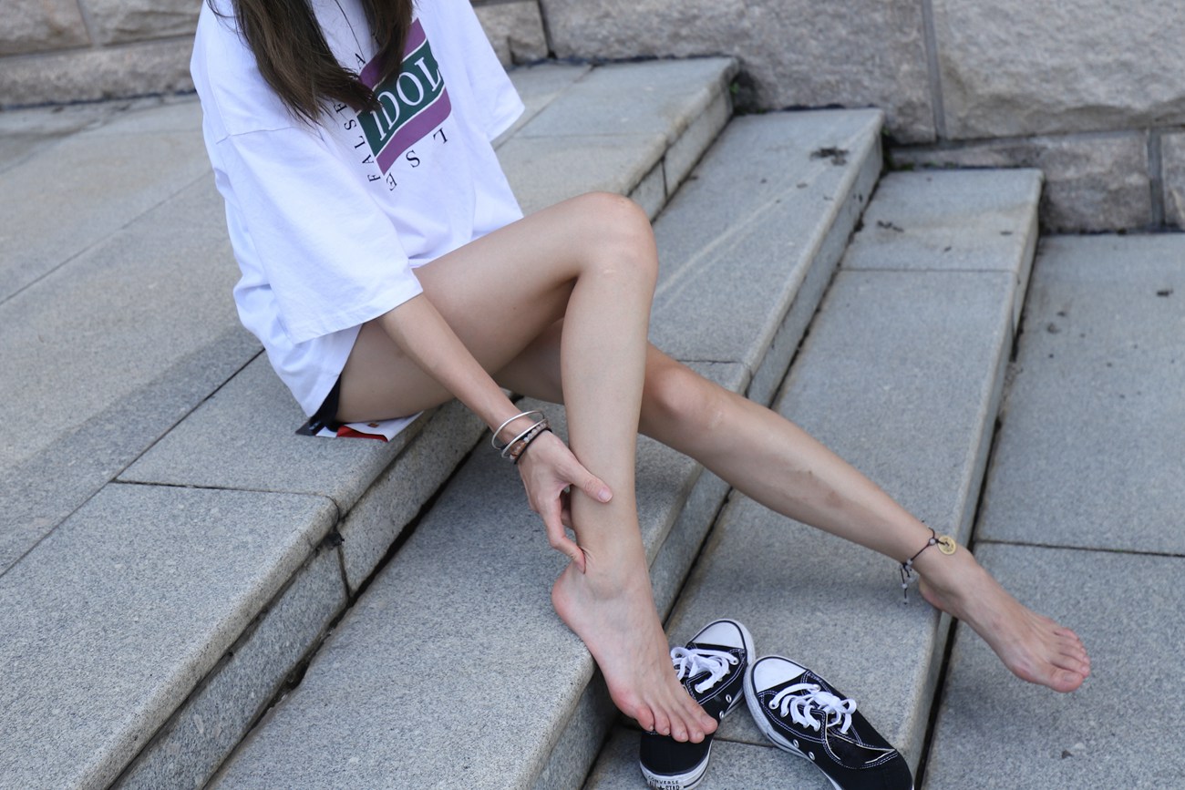 图片[49]-大西瓜爱牙膏-2019 6x活动 模特2（二） 船袜裸足(2)[83P] – 速更版-美库