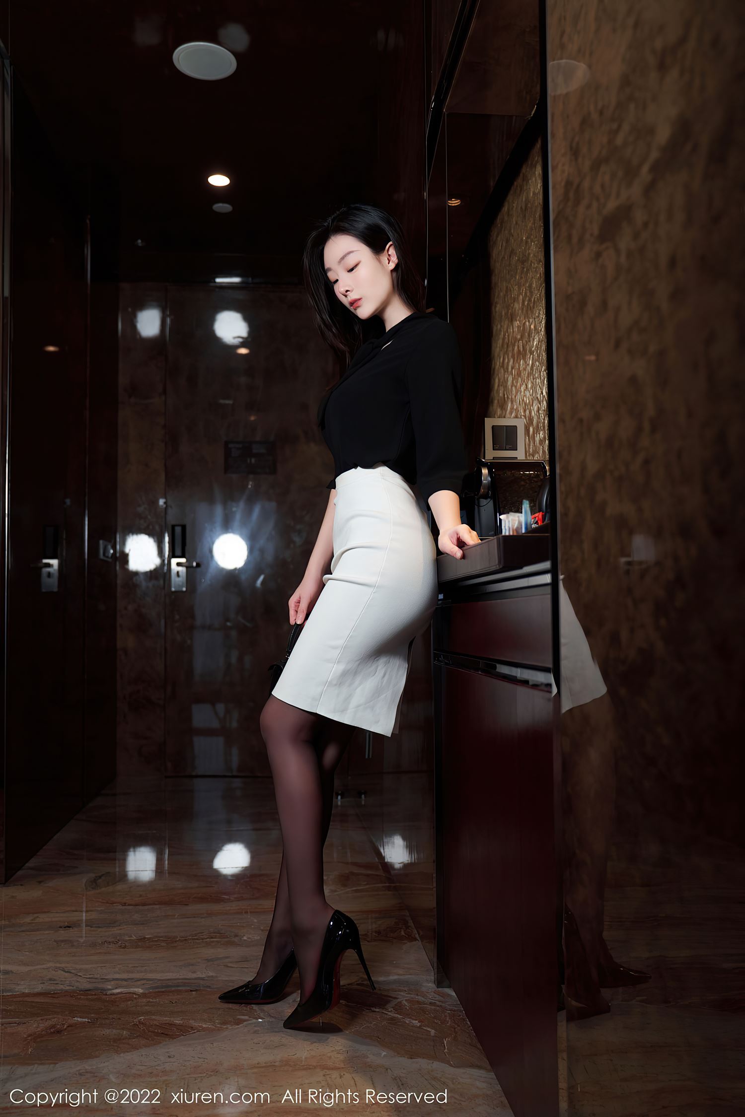 图片[48]-[Xiuren秀人网]2022.07.21 NO.5312 是小逗逗[61+1P] – 速更版-美库