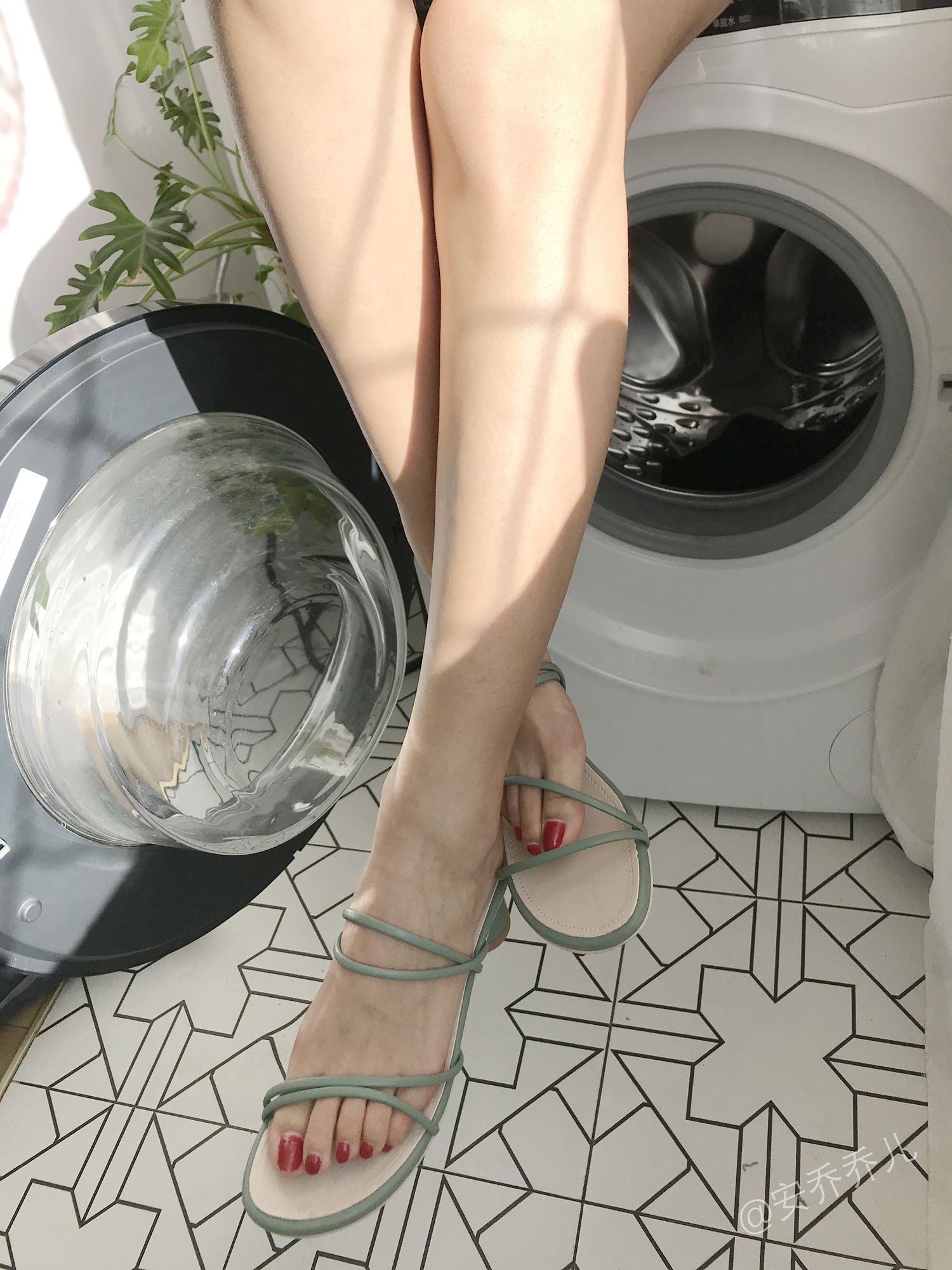 图片[73]-安乔乔儿(Nia乔乔) 阳台洗衣房[104P] – 速更版-美库