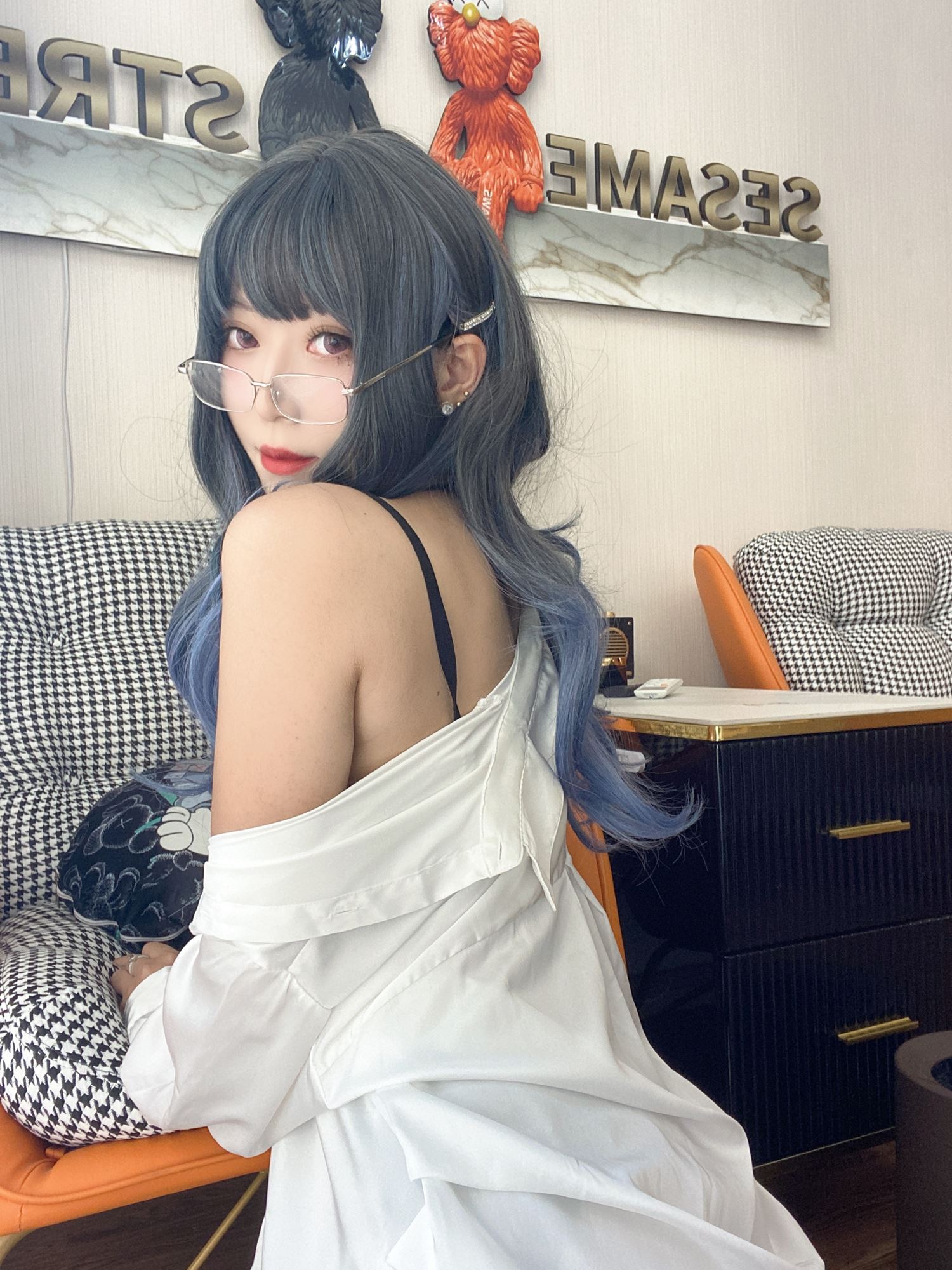 图片[25]-动漫博主Money冷冷  白衬衫 [34P] – 速更版-美库