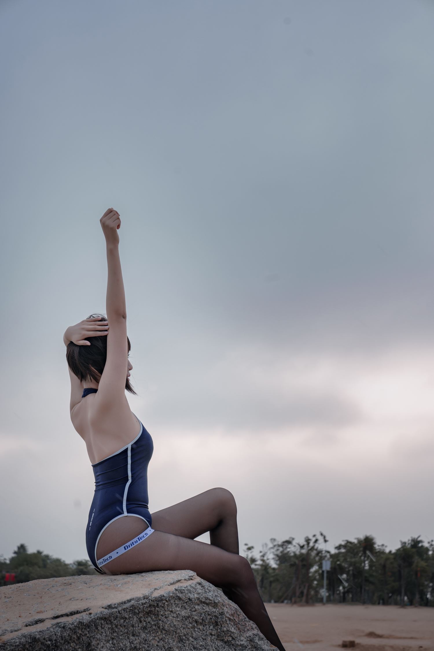 图片[15]-轩萧学姐 – 沙滩竞泳[45P] – 速更版-美库