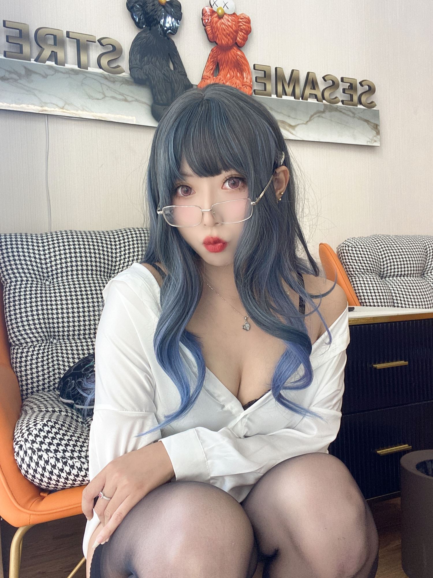 图片[28]-动漫博主Money冷冷  白衬衫 [34P] – 速更版-美库