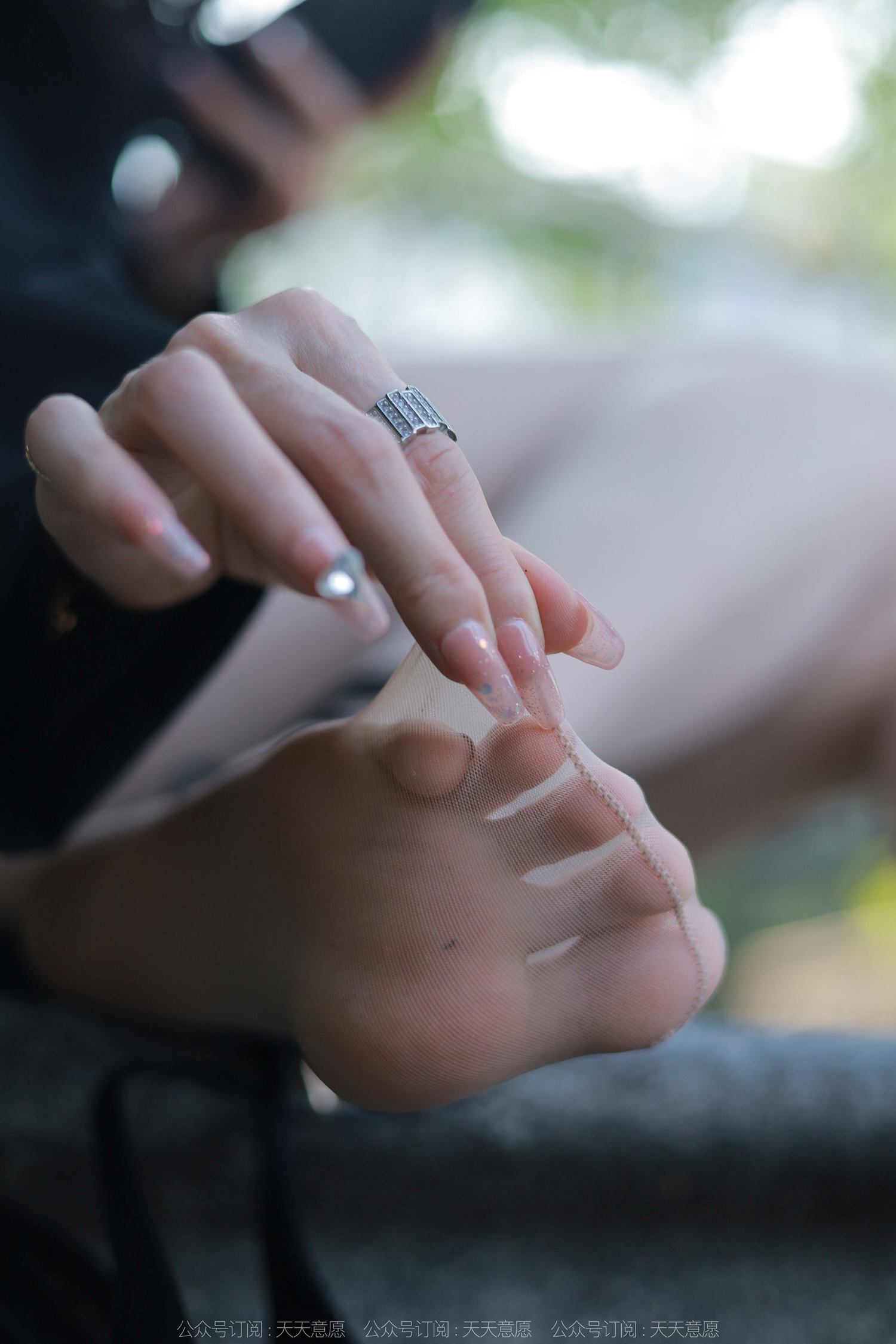 图片[54]-[IESS异思趣向] 耽丝 220422美腿天花板 [79P] – 速更版-美库