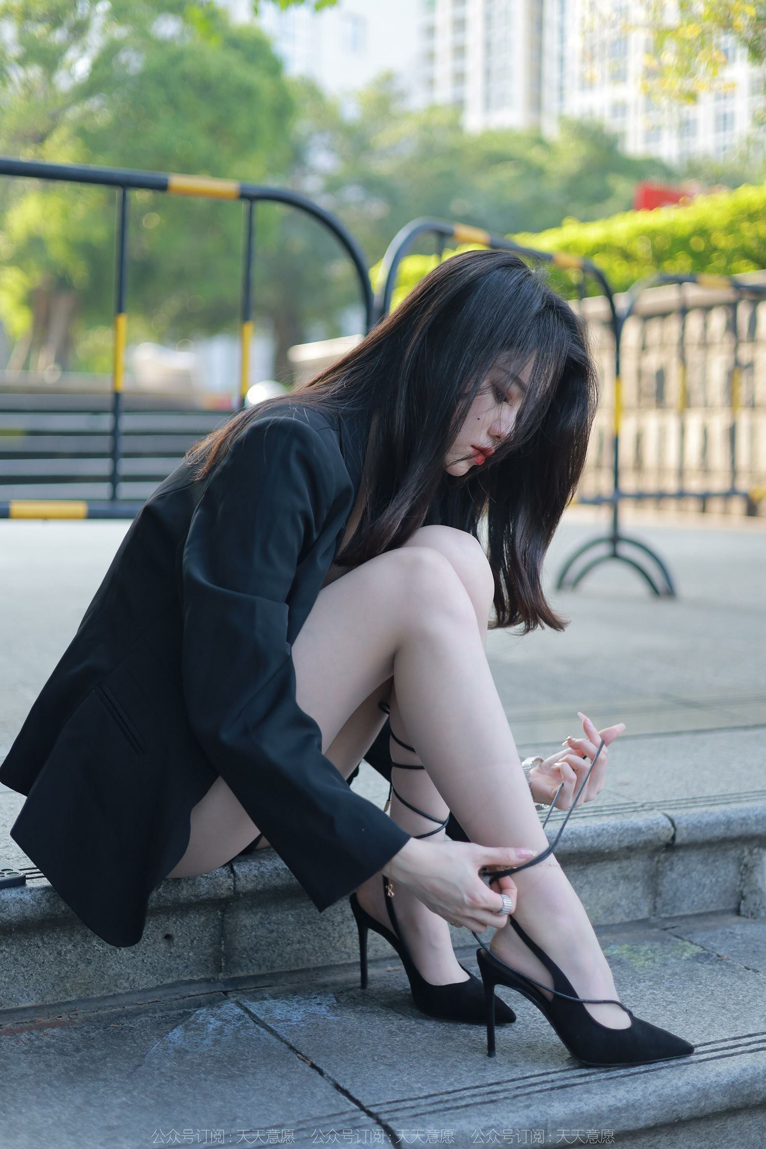 图片[70]-[IESS异思趣向] 耽丝 220422美腿天花板 [79P] – 速更版-美库