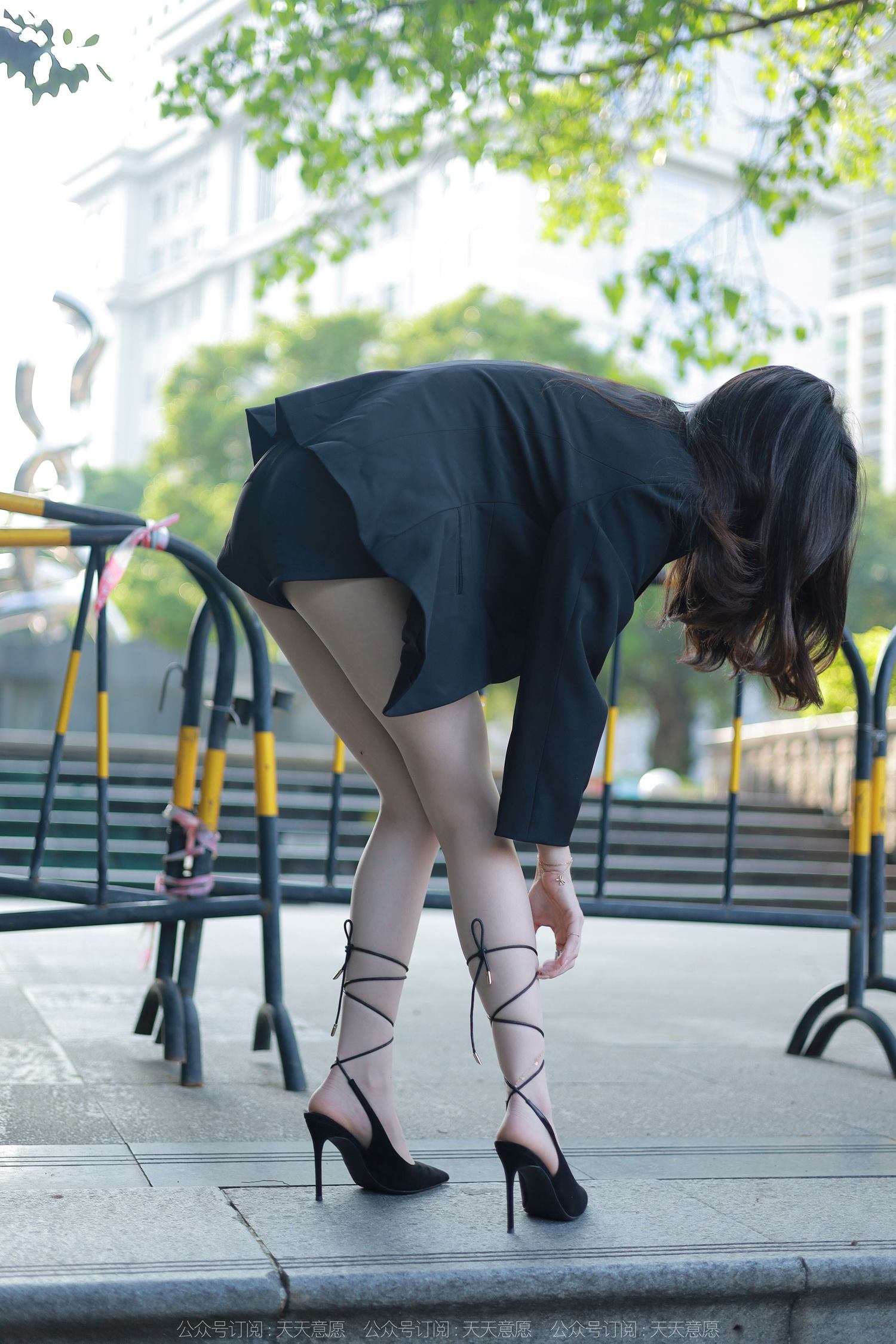 图片[73]-[IESS异思趣向] 耽丝 220422美腿天花板 [79P] – 速更版-美库