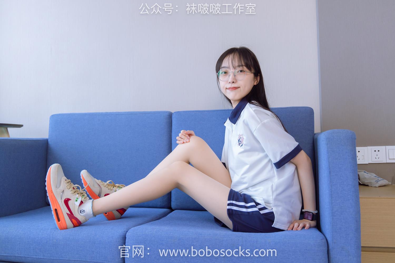 图片[13]-[BoBoSocks袜啵啵]NO.118 稚予-运动鞋、白棉袜、肉丝、踩小熊玩偶[140P] – 速更版-美库