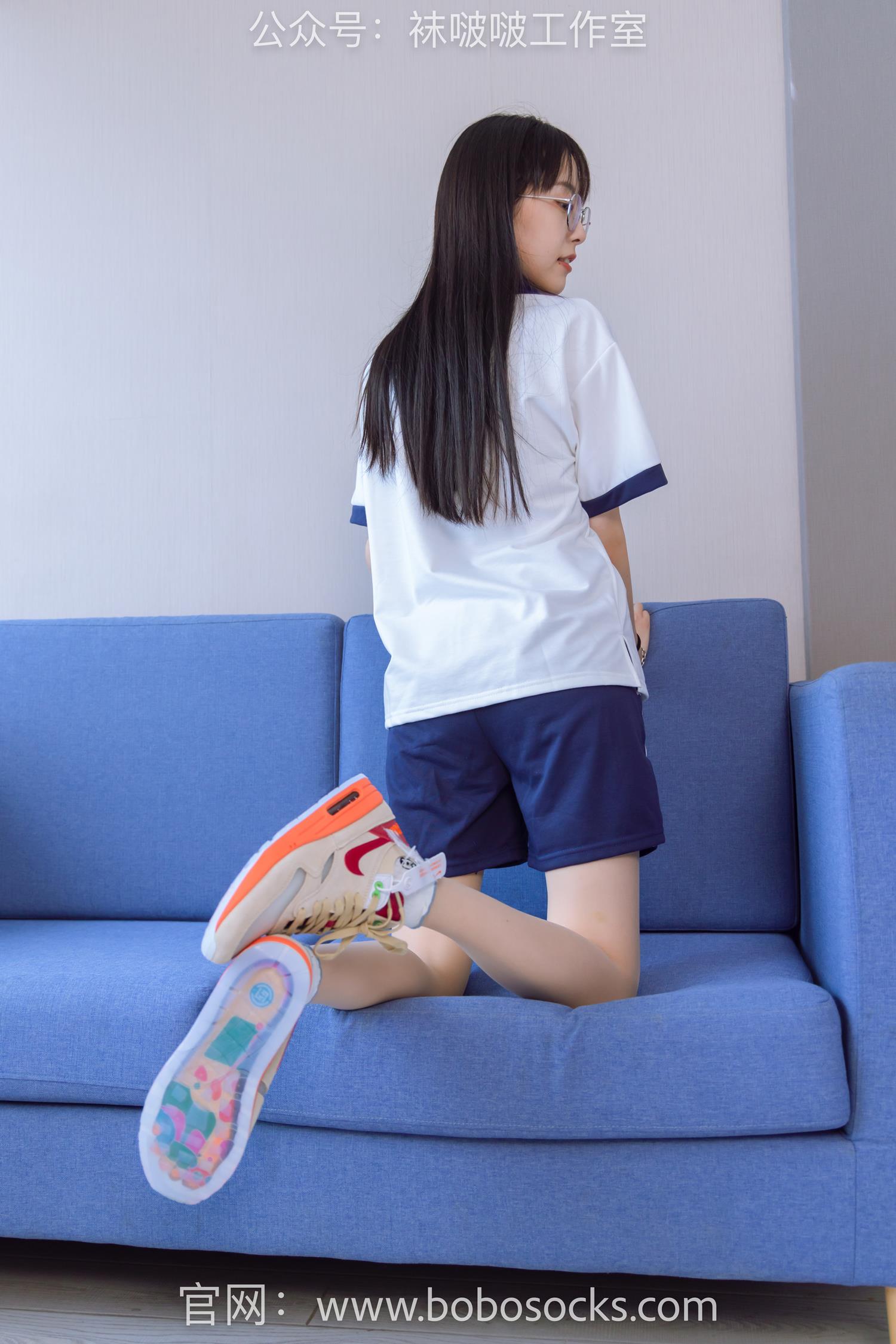 图片[16]-[BoBoSocks袜啵啵]NO.118 稚予-运动鞋、白棉袜、肉丝、踩小熊玩偶[140P] – 速更版-美库