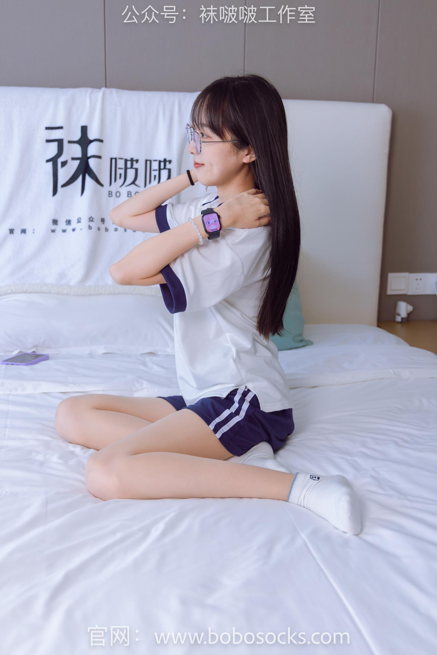 图片[40]-[BoBoSocks袜啵啵]NO.118 稚予-运动鞋、白棉袜、肉丝、踩小熊玩偶[140P] – 速更版-美库