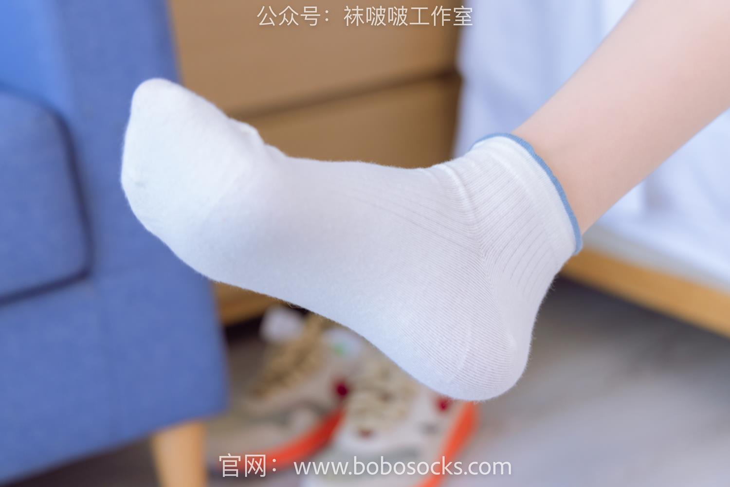 图片[83]-[BoBoSocks袜啵啵]NO.118 稚予-运动鞋、白棉袜、肉丝、踩小熊玩偶[140P] – 速更版-美库