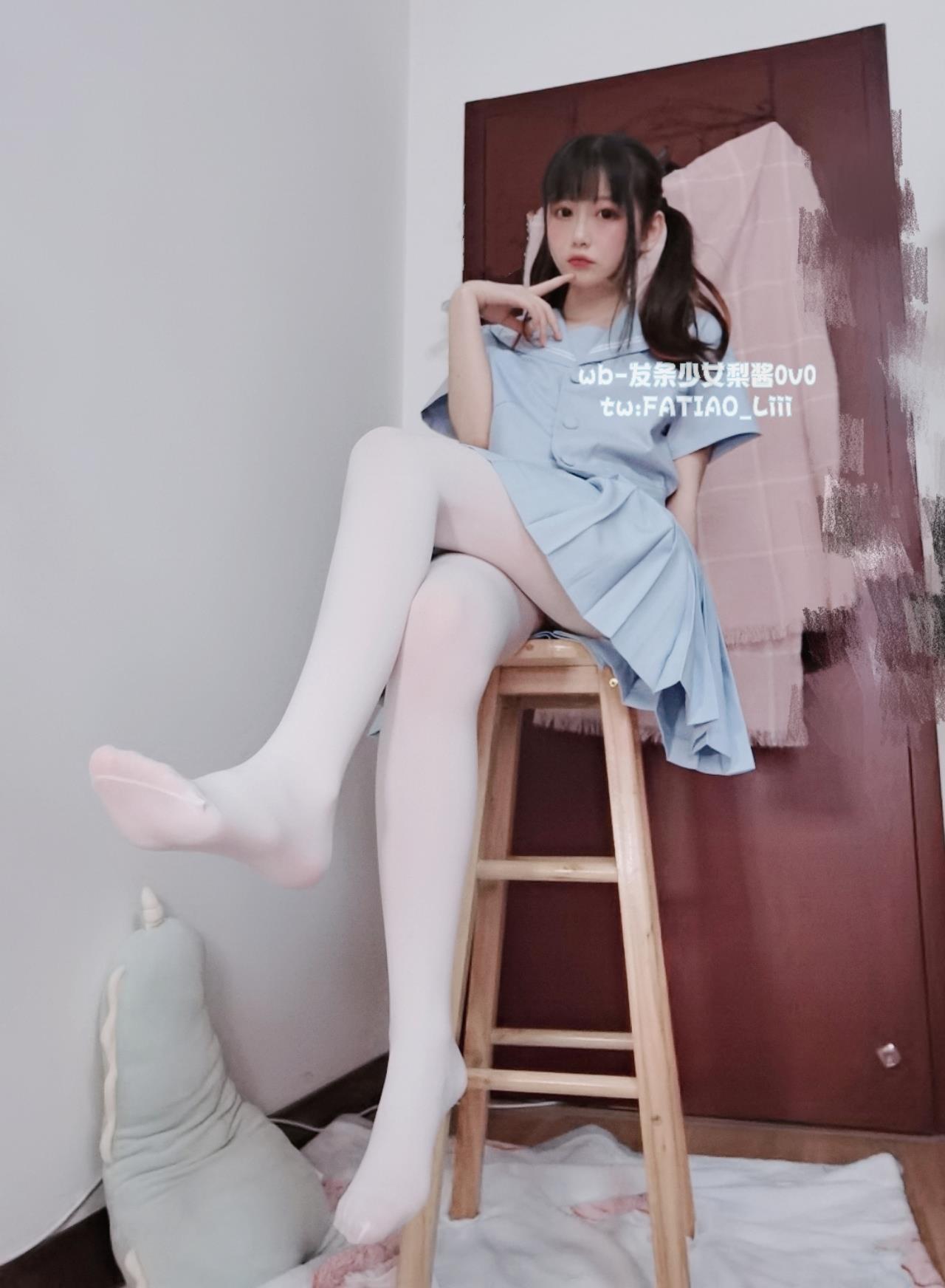 图片[11]-迷之呆梨(发条少女) 水蓝JK [20P] – 速更版-美库
