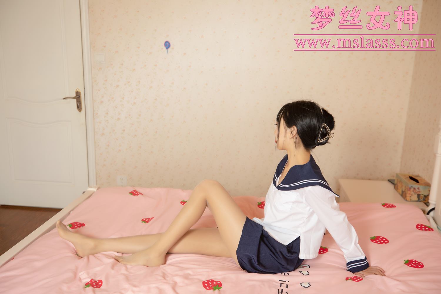 图片[32]-[MSLASS梦丝女神]2021.11.06 靴下黑丝BY肉丝 凌凌[70P] – 速更版-美库