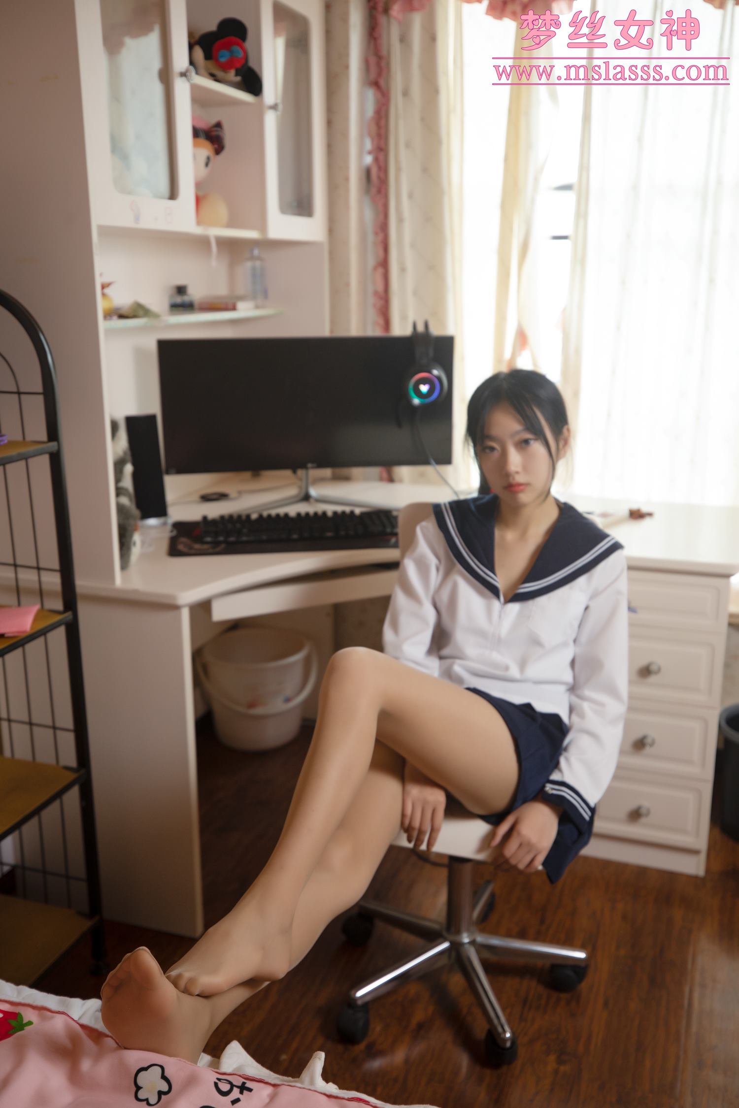 图片[66]-[MSLASS梦丝女神]2021.11.06 靴下黑丝BY肉丝 凌凌[70P] – 速更版-美库