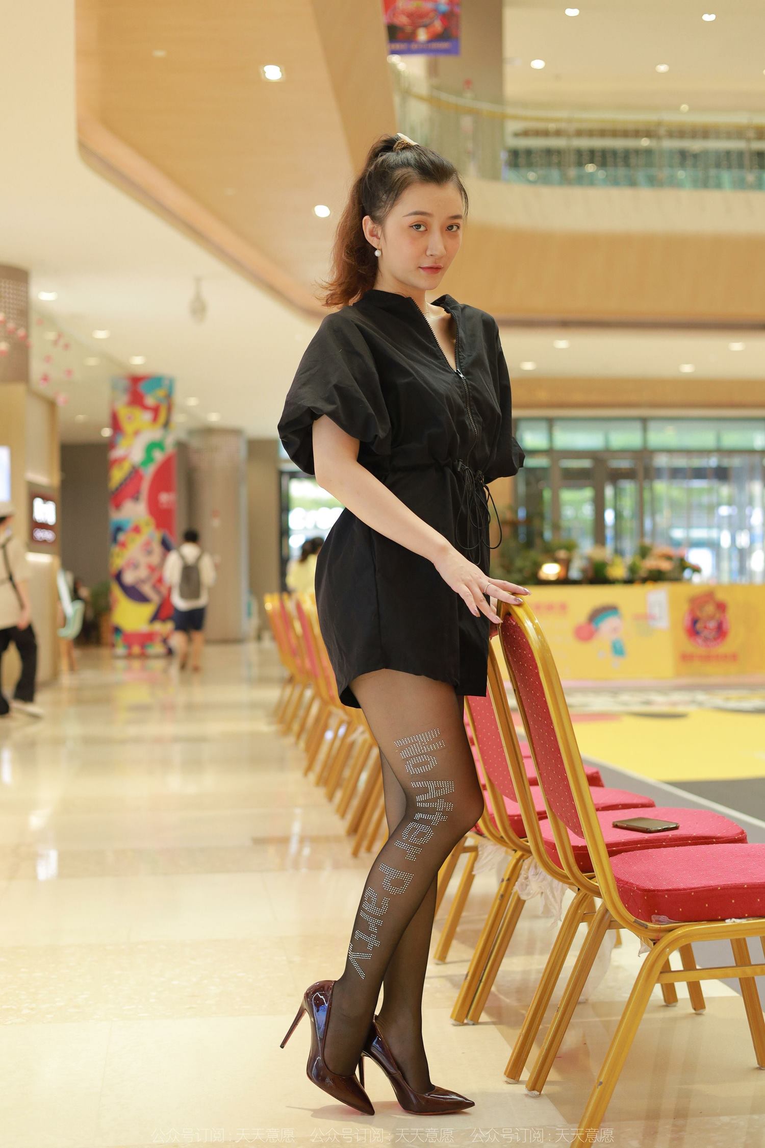 图片[88]-[IESS异思趣向] 耽丝 220428秋秋的带钻字母嘿丝 [89P] – 速更版-美库