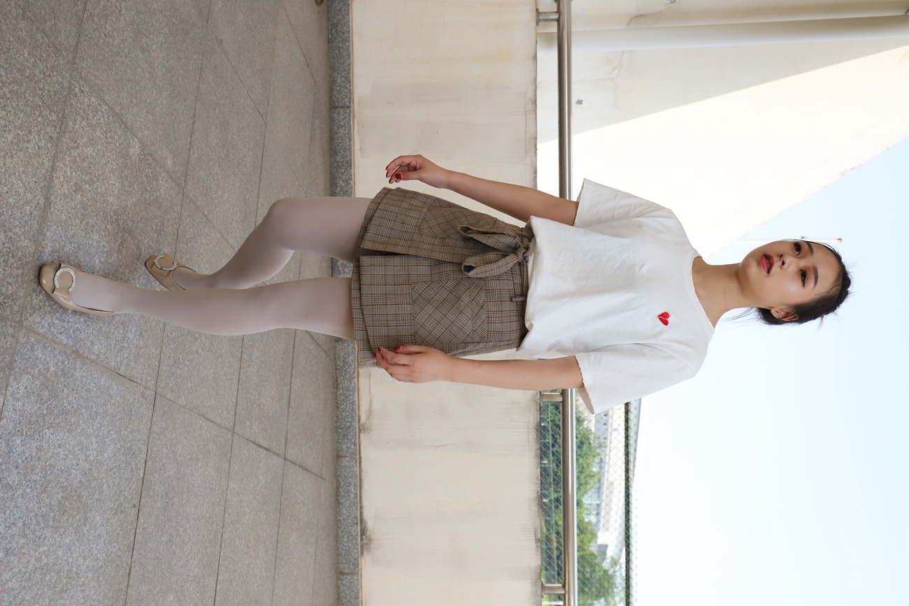 图片[28]-大西瓜爱牙膏-2019 6月活动 模特1（一） 白袜 [62P] – 速更版-美库