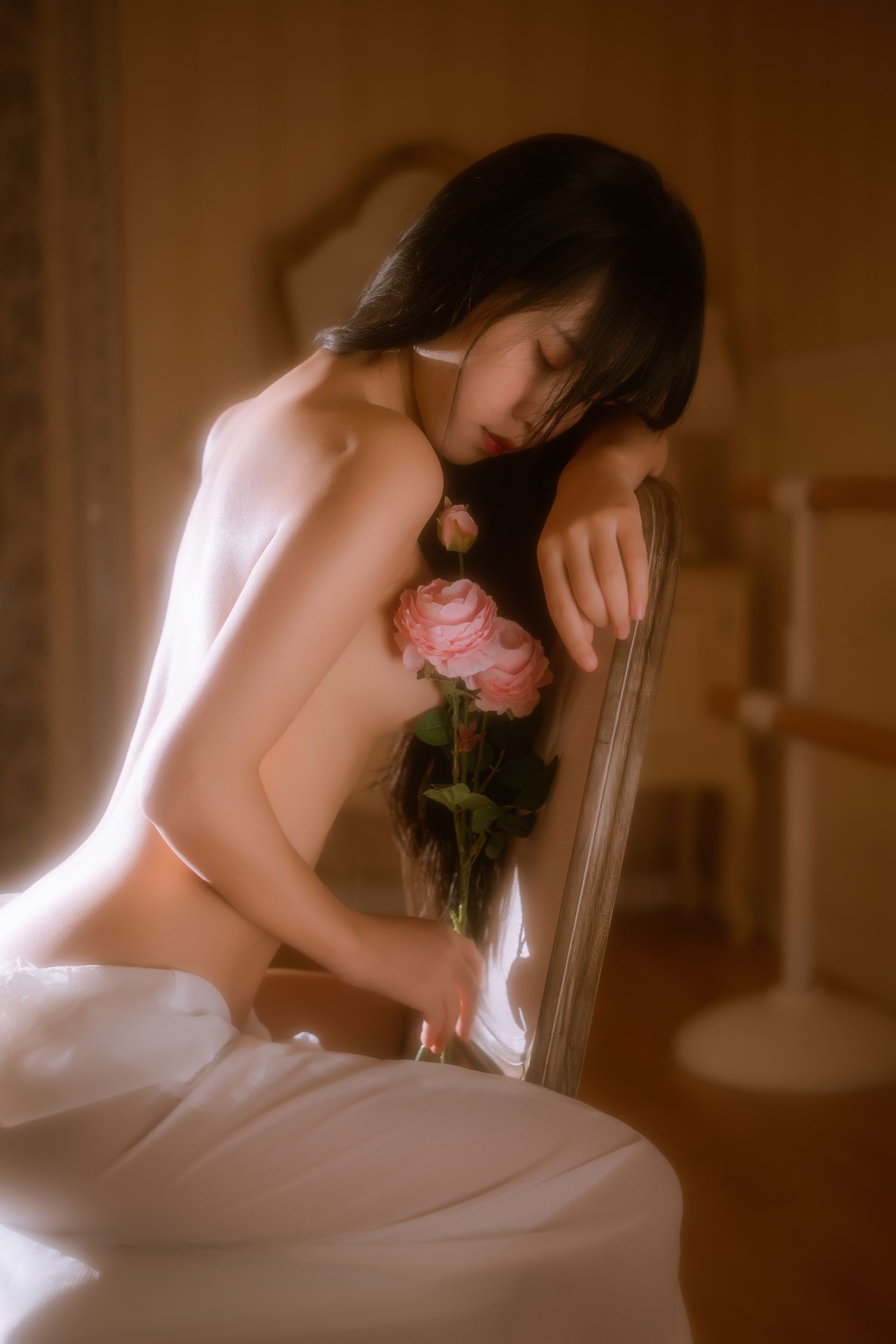 图片[18]-微博网紅妹纸@萌芽儿o0 萌芽儿o0 金色套装 [44P] – 速更版-美库